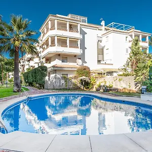 https://timon-ii-avenida-de-las-palmeras.1costadelsol.com