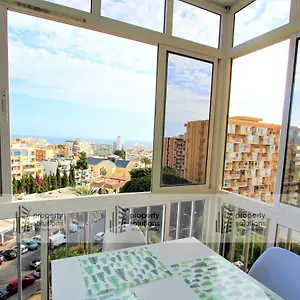 Apartment 712 Iris - Vista Al Mar - A 10 Min De La Playa Caminando Y 5 Min Del Centro, Benalmadena